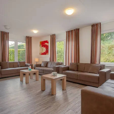 Villa Luxurious With Six Bedrooms, In Surroundings Arcen