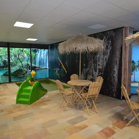 Villa Luxurious With Six Bedrooms, In Surroundings Arcen