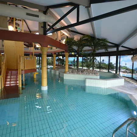 Villa Luxurious With Six Bedrooms, In Surroundings